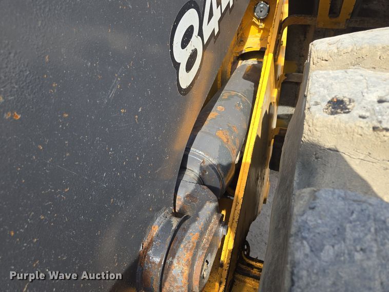 image for item EQ6833 2012 John Deere 844K wheel loader