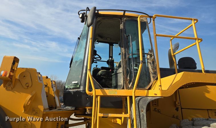 2012 John Deere 844K wheel loader in Utica, MO | Item EQ6833