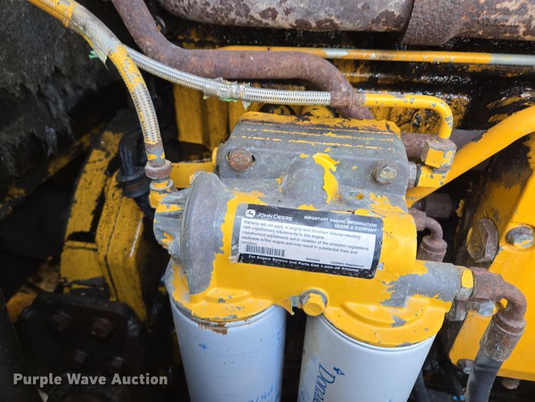 image for item EQ6833 2012 John Deere 844K wheel loader