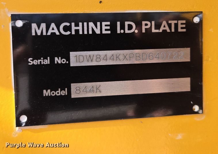 image for item EQ6833 2012 John Deere 844K wheel loader