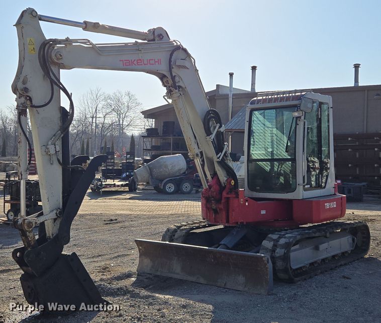 image for item EQ6835 2011 Takeuchi TB180FR mini excavator