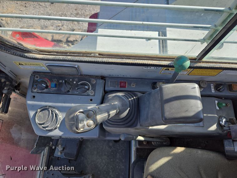 image for item EQ6835 2011 Takeuchi TB180FR mini excavator