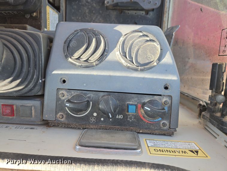 image for item EQ6835 2011 Takeuchi TB180FR mini excavator