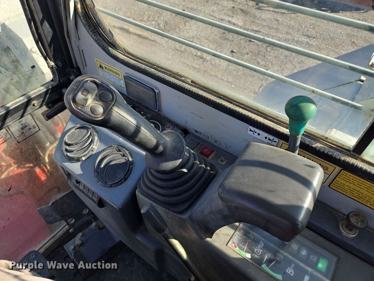 image for item EQ6835 2011 Takeuchi TB180FR mini excavator