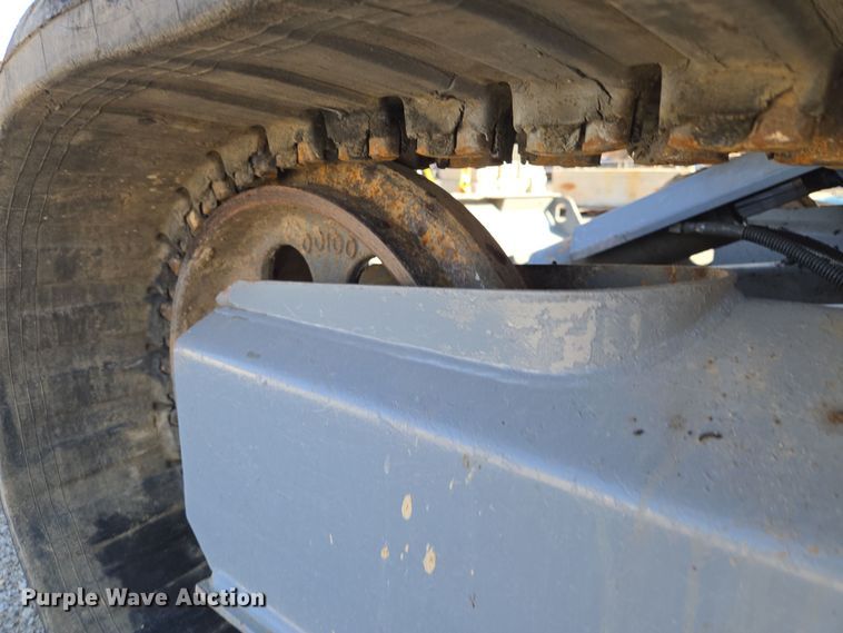 image for item EQ6835 2011 Takeuchi TB180FR mini excavator