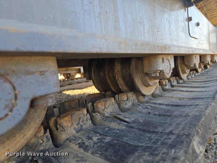 image for item EQ6835 2011 Takeuchi TB180FR mini excavator