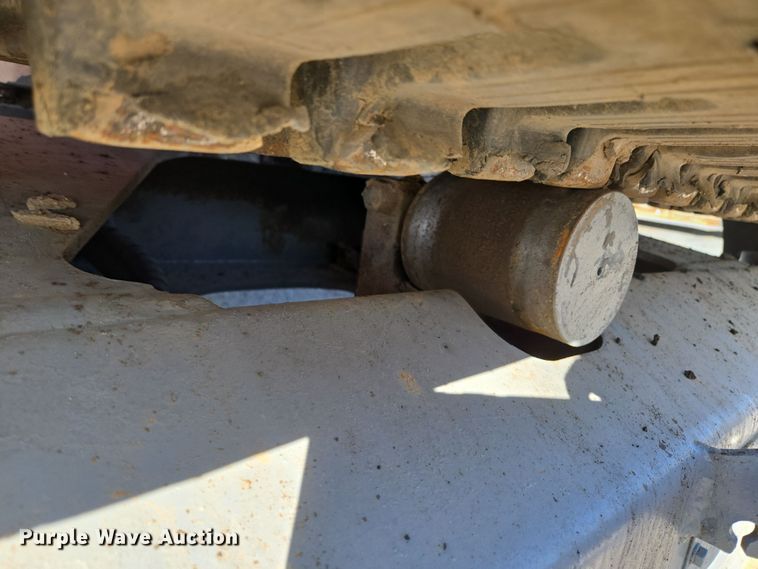 image for item EQ6835 2011 Takeuchi TB180FR mini excavator