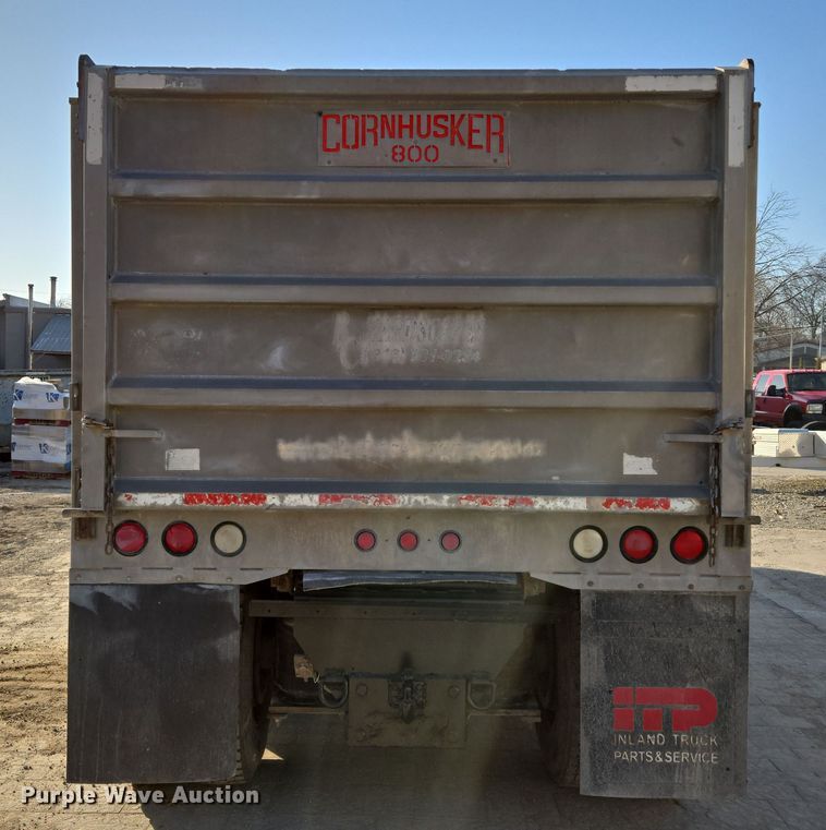 image for item EQ6836 2005 Mack 613 dump truck