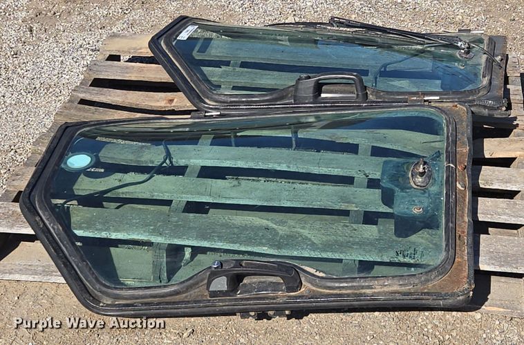 image for item EQ6842 (2) skid steer doors 