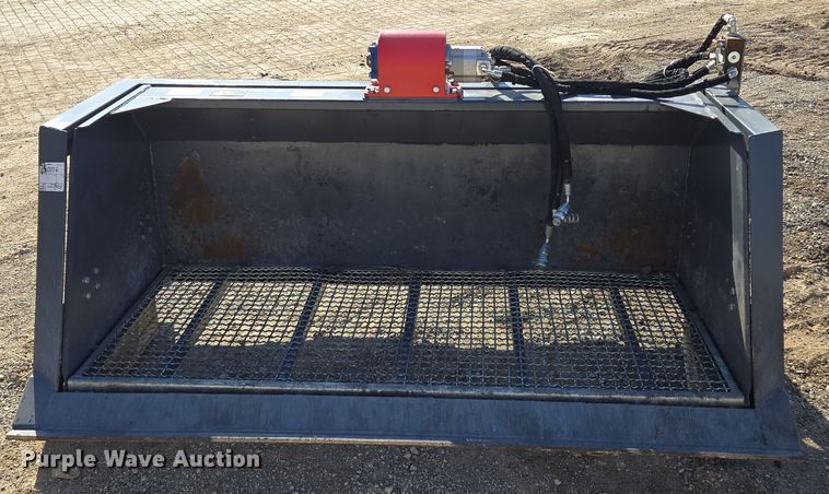 image for item EQ6846 Raytree  RMVB72 skid steer vibratory bucket