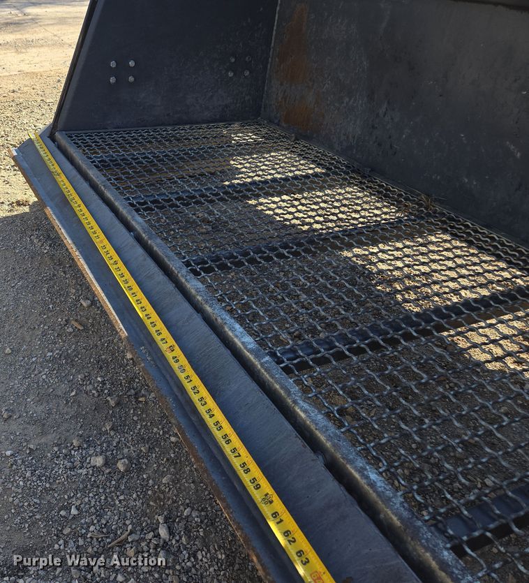 image for item EQ6846 Raytree  RMVB72 skid steer vibratory bucket