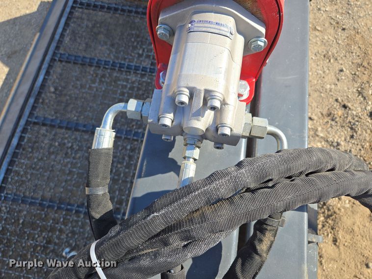 image for item EQ6846 Raytree  RMVB72 skid steer vibratory bucket