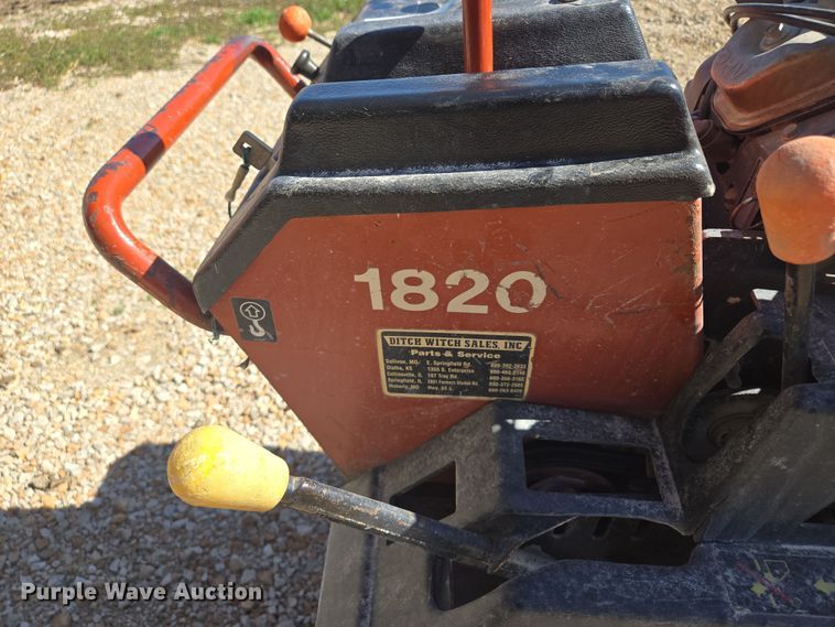 image for item EQ6853 2004 Ditch Witch  1820HE trencher