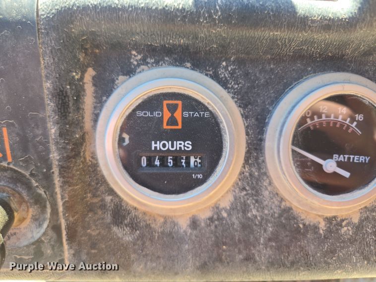 image for item EQ6853 2004 Ditch Witch  1820HE trencher