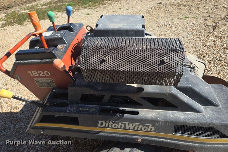 image for item EQ6853 2004 Ditch Witch  1820HE trencher