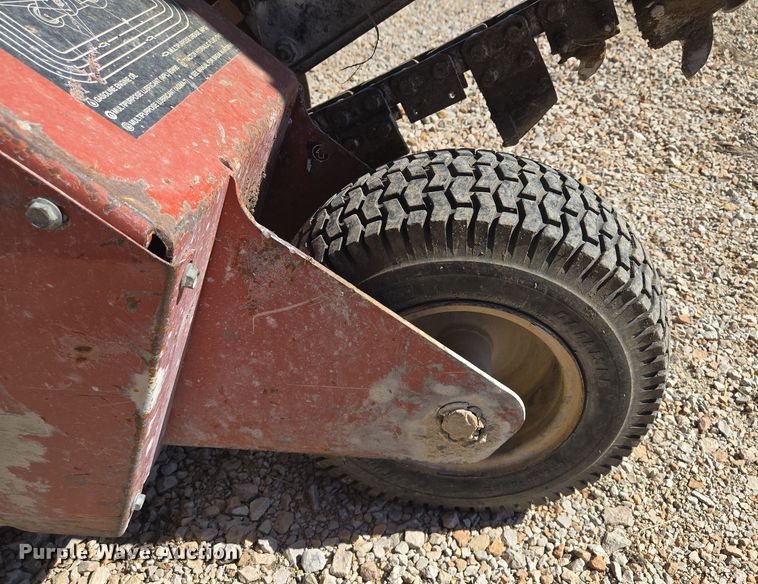 image for item EQ6853 2004 Ditch Witch  1820HE trencher