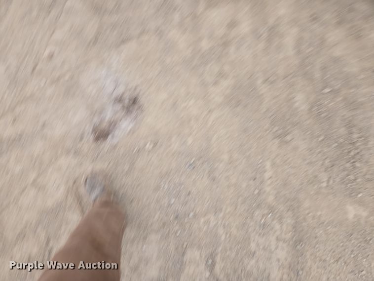 image for item EQ6877 2006 Hyster H210HD forklift