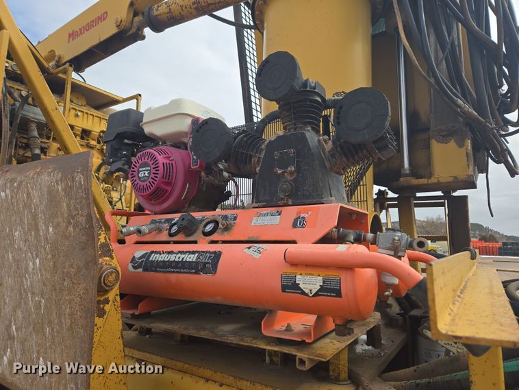 image for item ER5185 1997 Rexworks Maxigrind 460G crusher