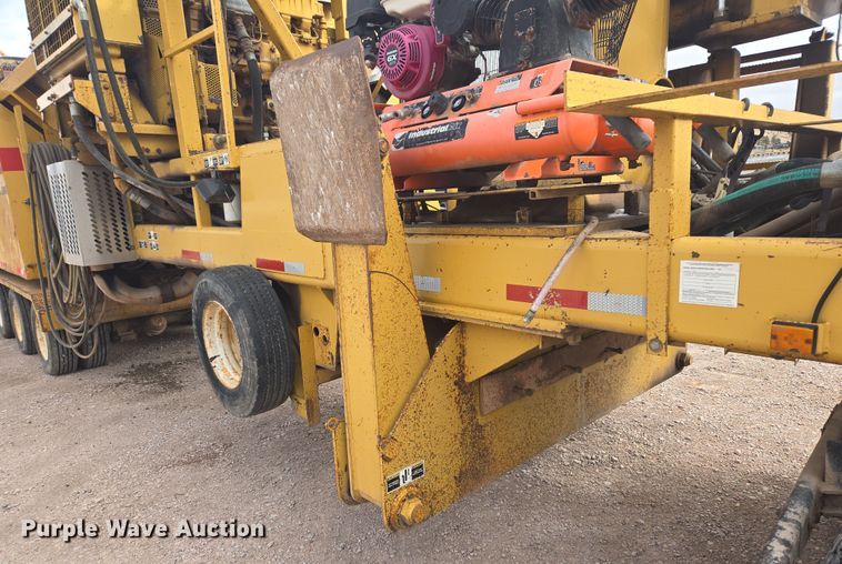 image for item ER5185 1997 Rexworks Maxigrind 460G crusher