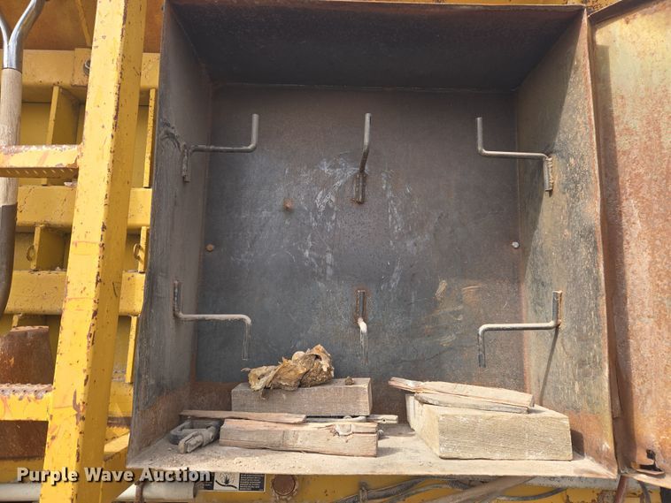 image for item ER5185 1997 Rexworks Maxigrind 460G crusher