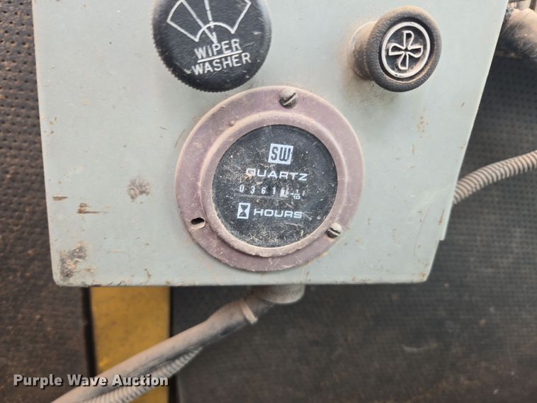 image for item ER5185 1997 Rexworks Maxigrind 460G crusher