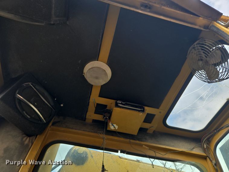 image for item ER5185 1997 Rexworks Maxigrind 460G crusher