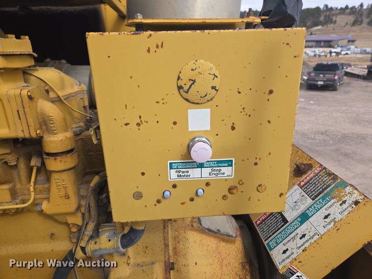 image for item ER5185 1997 Rexworks Maxigrind 460G crusher