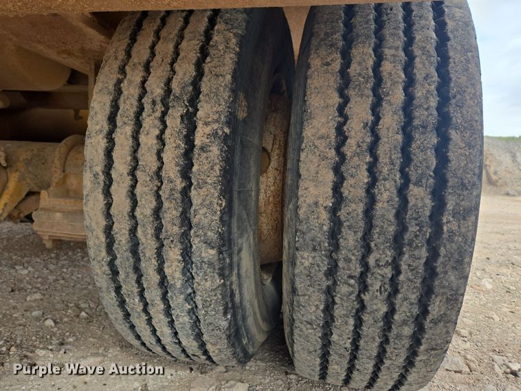 image for item ER5185 1997 Rexworks Maxigrind 460G crusher