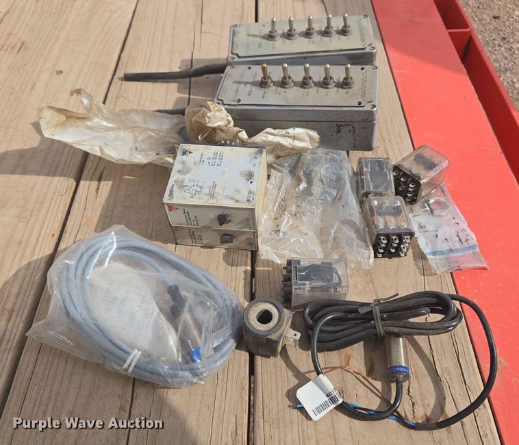 image for item ER5185 1997 Rexworks Maxigrind 460G crusher