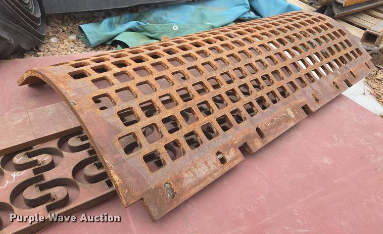 image for item ER5185 1997 Rexworks Maxigrind 460G crusher