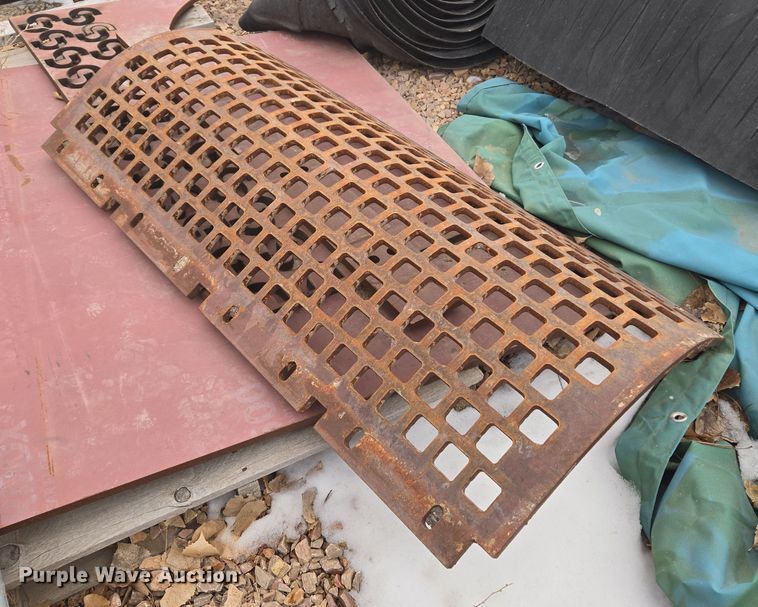 image for item ER5185 1997 Rexworks Maxigrind 460G crusher