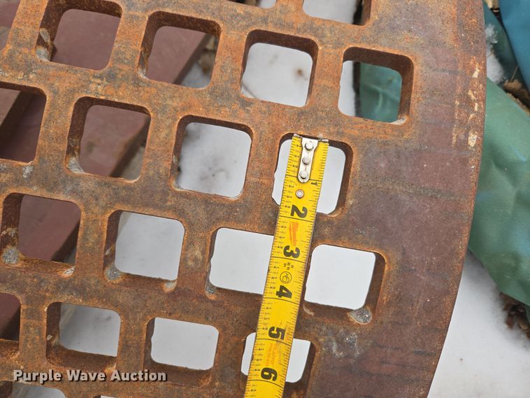 image for item ER5185 1997 Rexworks Maxigrind 460G crusher