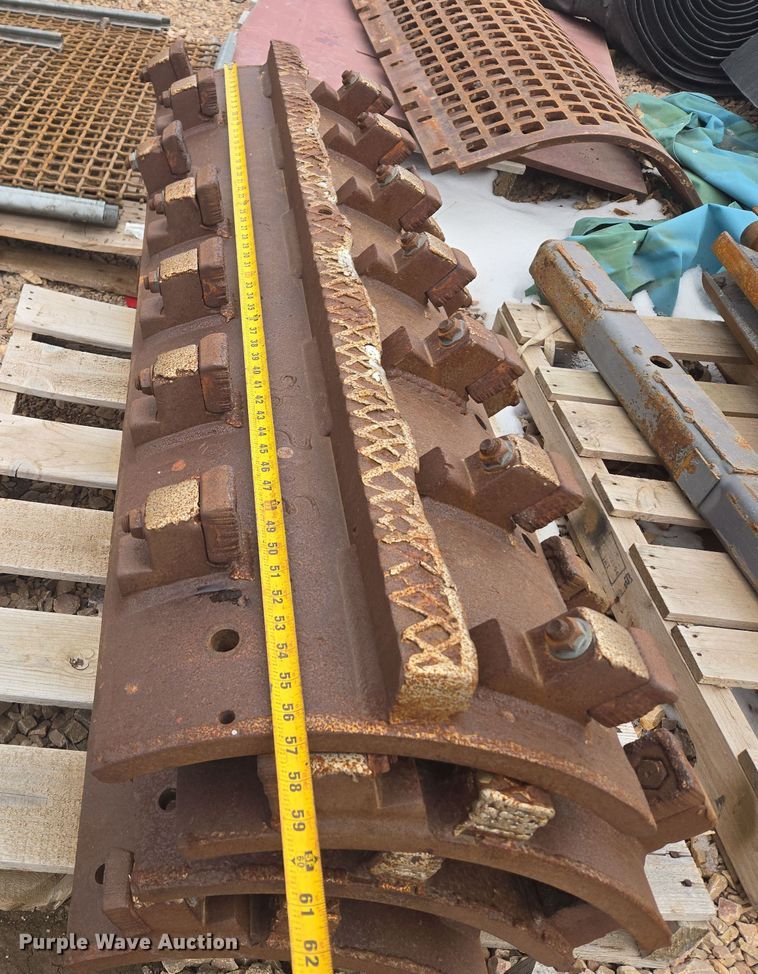 image for item ER5185 1997 Rexworks Maxigrind 460G crusher