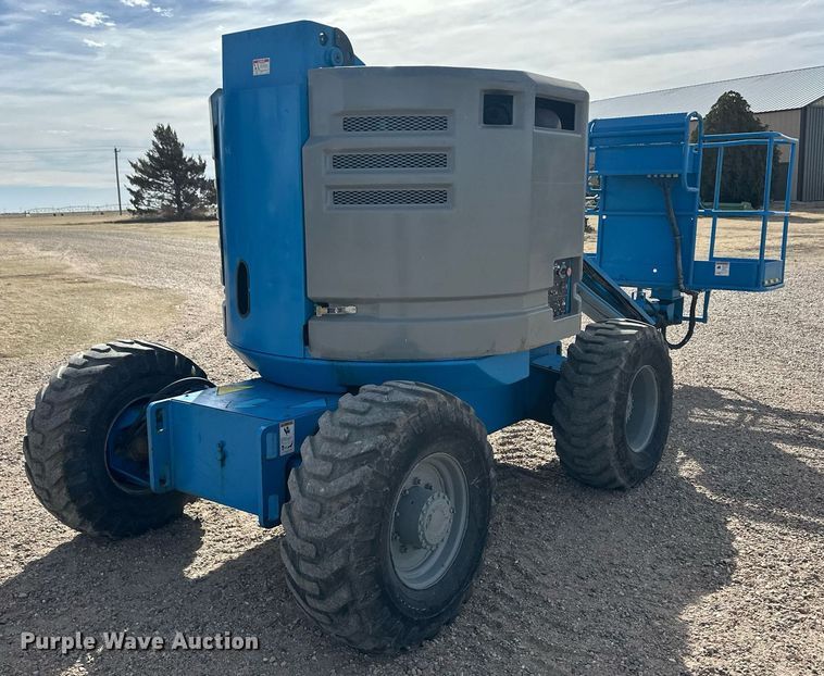 image for item ER8920 1999 Genie Z45/22 boom lift