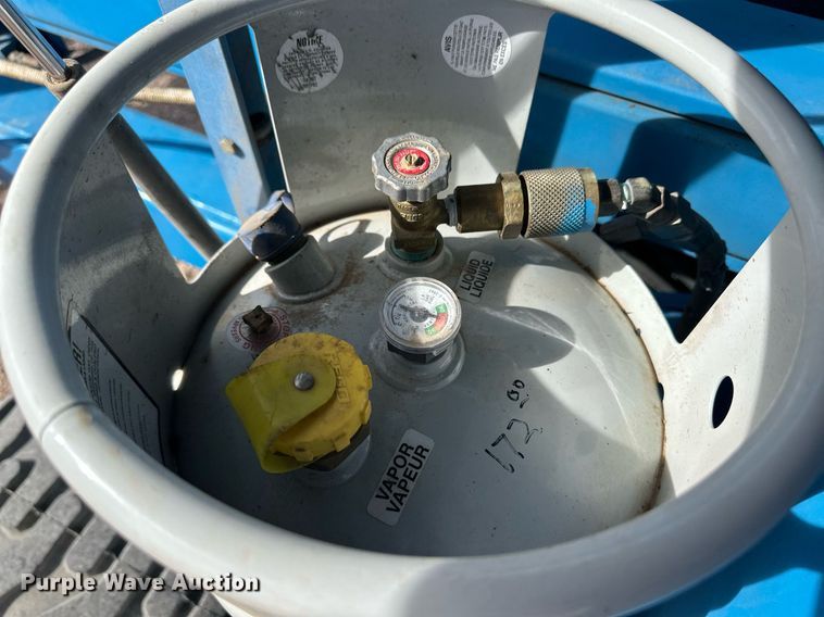 image for item ER8920 1999 Genie Z45/22 boom lift