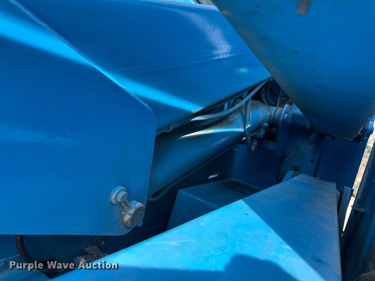 image for item ER8920 1999 Genie Z45/22 boom lift