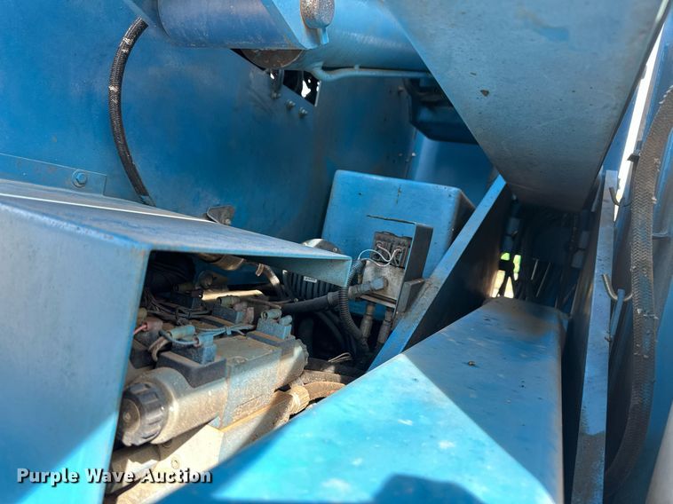 image for item ER8920 1999 Genie Z45/22 boom lift