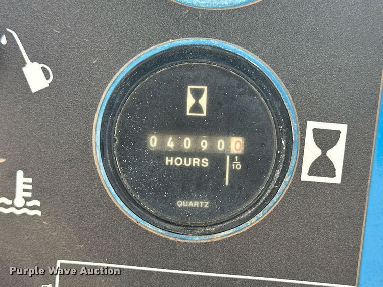 image for item ER8920 1999 Genie Z45/22 boom lift