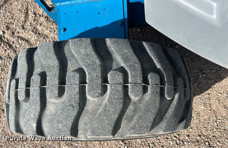 image for item ER8920 1999 Genie Z45/22 boom lift