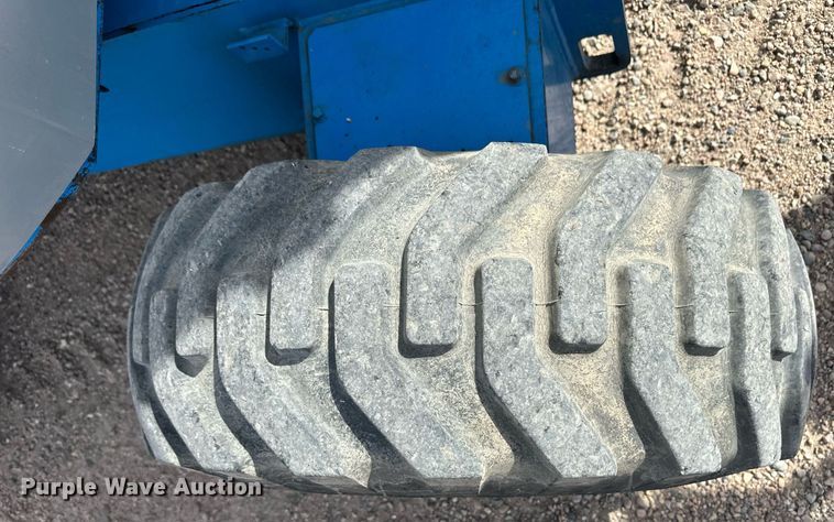 image for item ER8920 1999 Genie Z45/22 boom lift