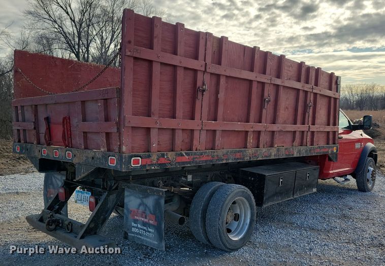 image for item NB9801 2016 Dodge Ram 5500 dump flatbed truck