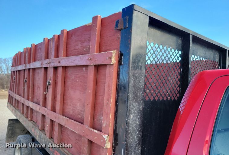 image for item NB9801 2016 Dodge Ram 5500 dump flatbed truck