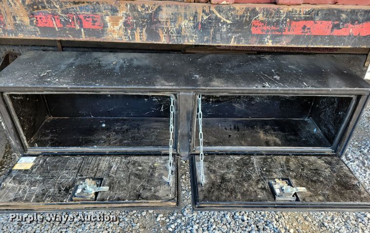 image for item NB9801 2016 Dodge Ram 5500 dump flatbed truck