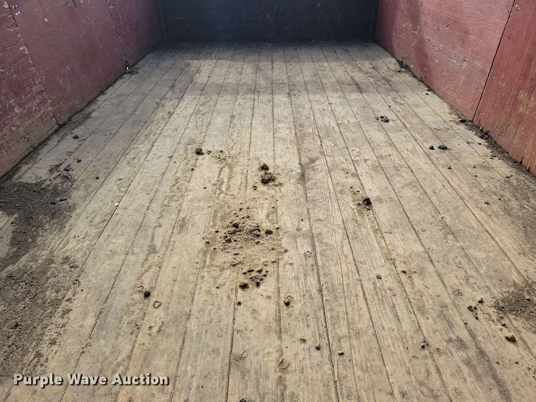 image for item NB9801 2016 Dodge Ram 5500 dump flatbed truck