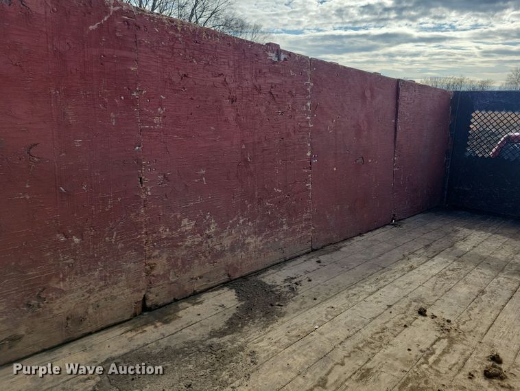 image for item NB9801 2016 Dodge Ram 5500 dump flatbed truck