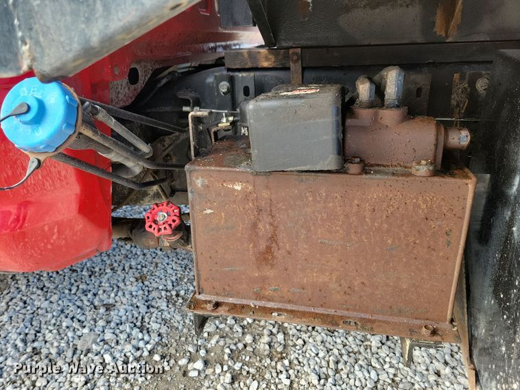 image for item NB9801 2016 Dodge Ram 5500 dump flatbed truck