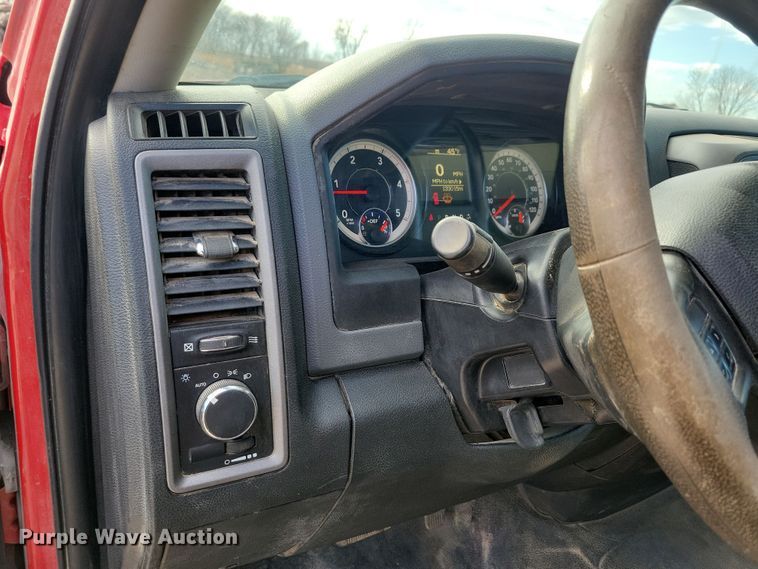 image for item NB9801 2016 Dodge Ram 5500 dump flatbed truck