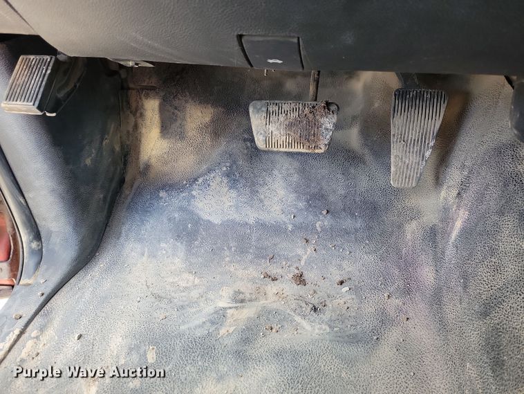 image for item NB9801 2016 Dodge Ram 5500 dump flatbed truck