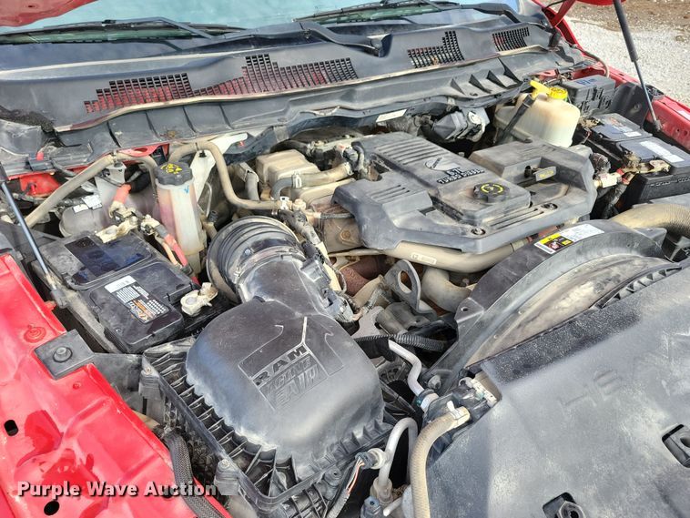 image for item NB9801 2016 Dodge Ram 5500 dump flatbed truck