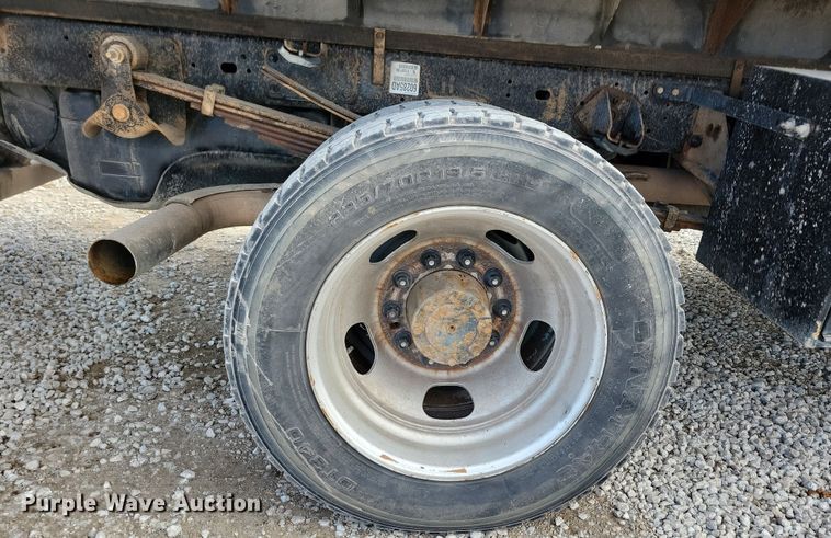 image for item NB9801 2016 Dodge Ram 5500 dump flatbed truck